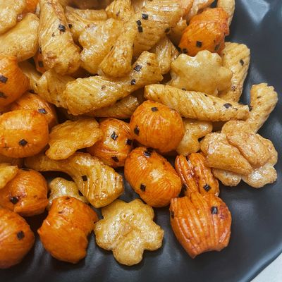 comprare Cracker casuali deliziosi salati importati giapponesi del riso dello spuntino online manufacture