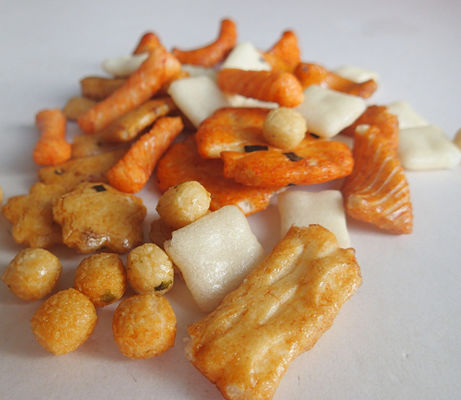 comprare Cracker cinesi Richy Mixed Rice Cracker del riso di Good Tasty Snacks del produttore dello spuntino online manufacture