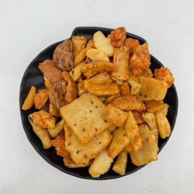 comprare Biscotti di riso gonfiato con sapore salato, leggeri, croccanti e per la famiglia. online manufacture