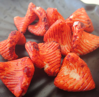 Buon prezzo Il peso 5kg Fried Rice Crackers Spicy Flavor Ceres i cracker del riso in linea