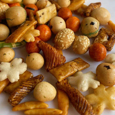 Buon prezzo japonesas saludable di de arroz di galletas di de cereales dello spuntino in linea